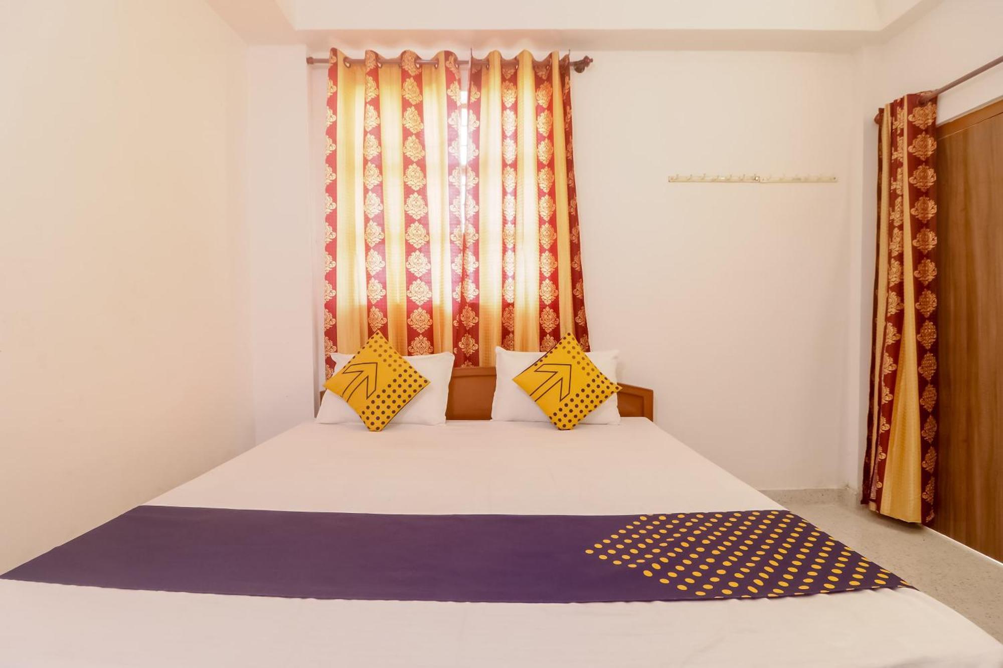 Spot On Hotel Om Kanha Bilaspur  Exterior photo