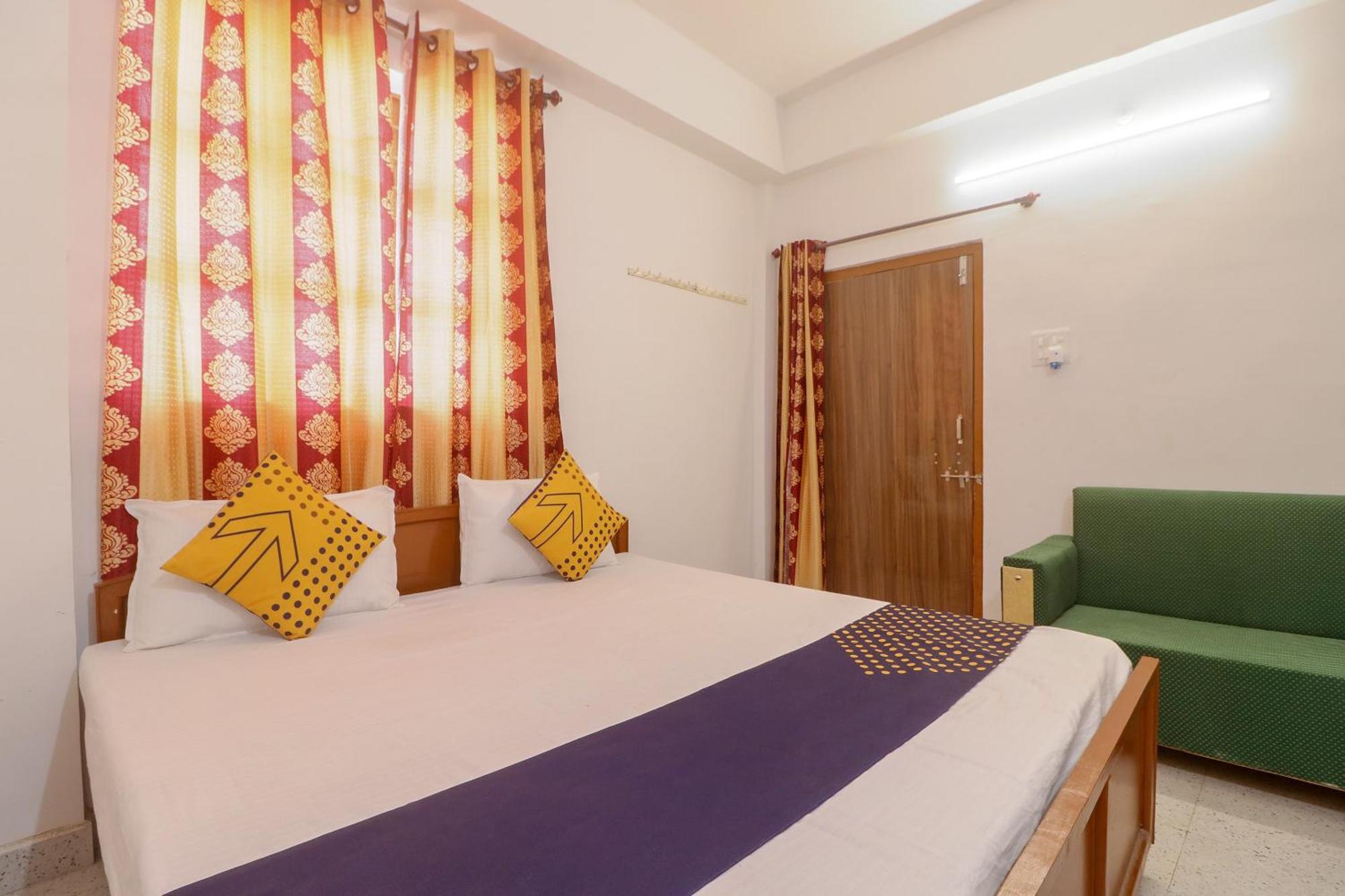 Spot On Hotel Om Kanha Bilaspur  Exterior photo